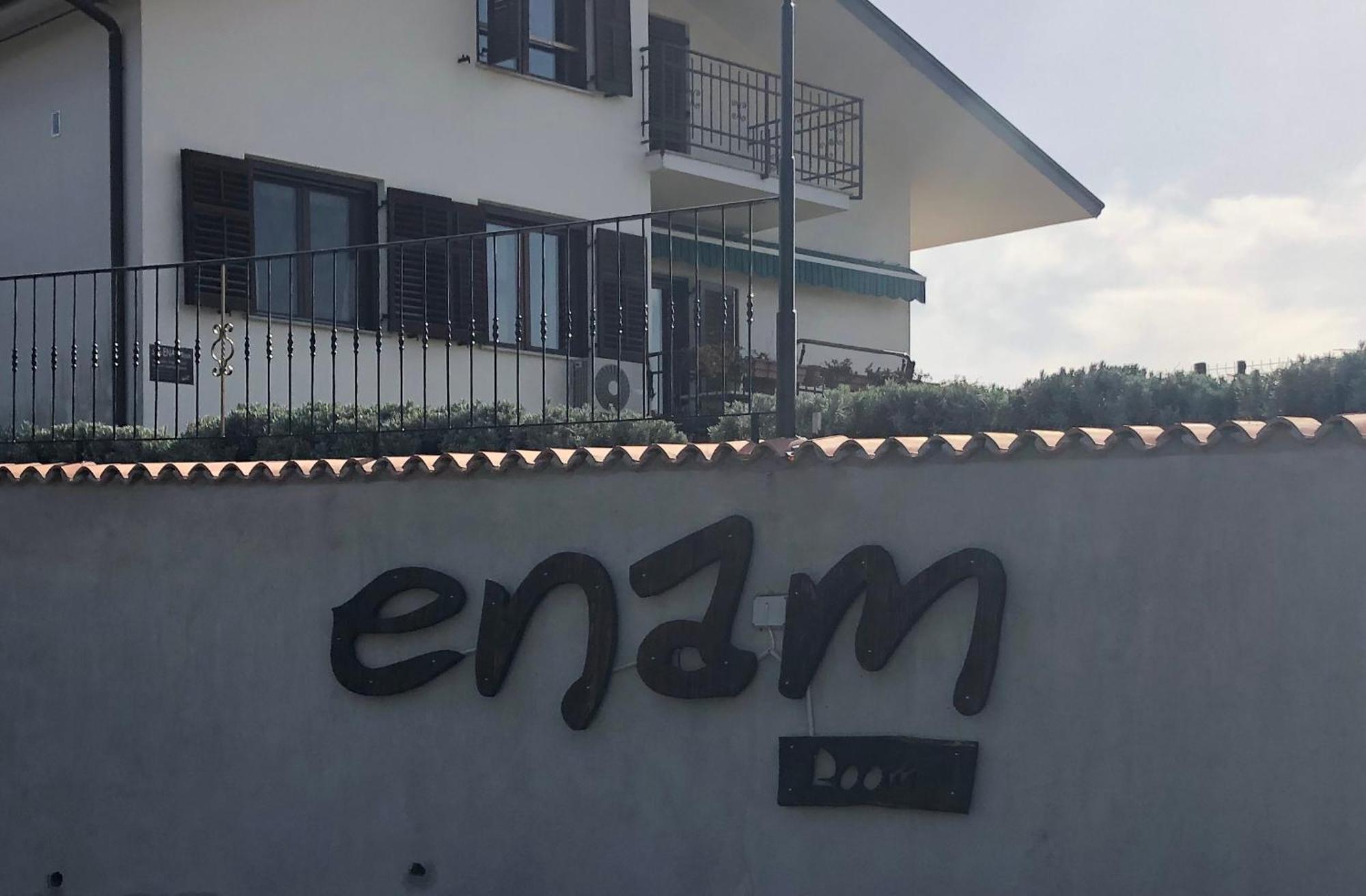 Enam Room คอจส์โค ภายนอก รูปภาพ